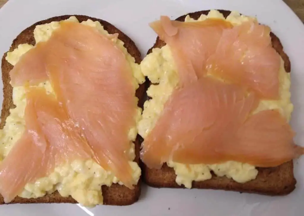 photo of salmon with egg on toast for optavia breakfast