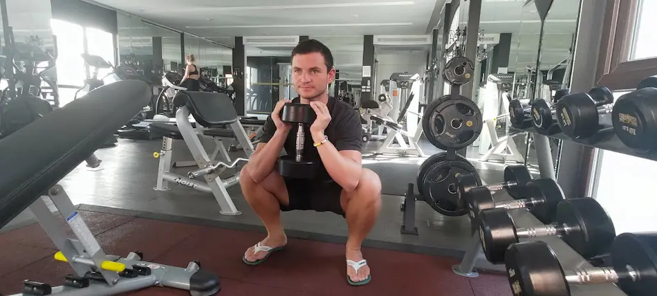 photo of me doing squats in the gym
