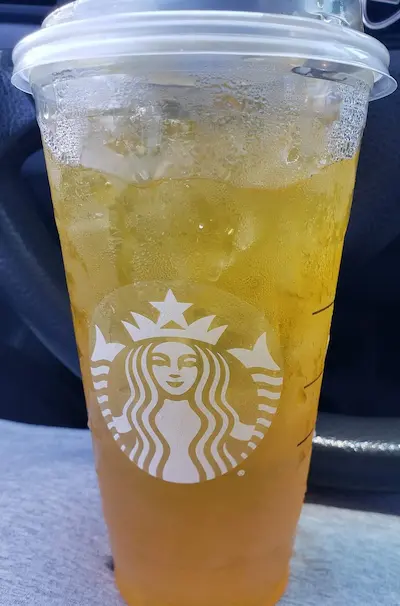 photo of Optavia-friendly strabucks drink green tea