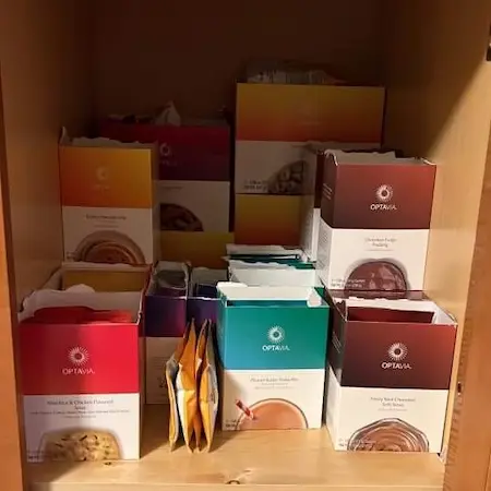 photo of how to store optavia boxes