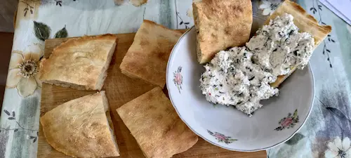 photo of optavia cauliflower bread